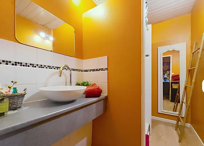 La Maison Bleue De - Chx4 * Сижан